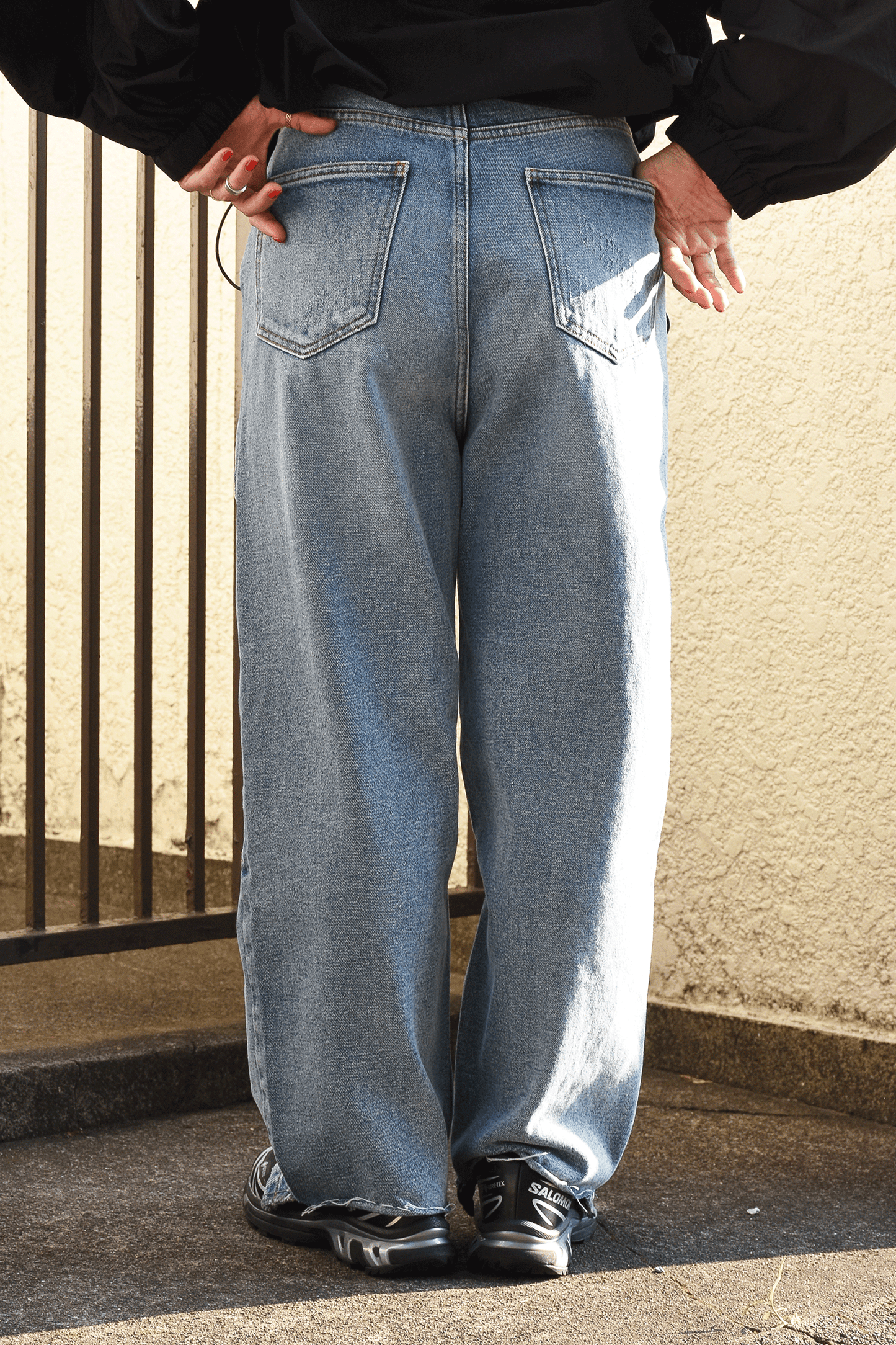 Tucked Wide Denim Pants
