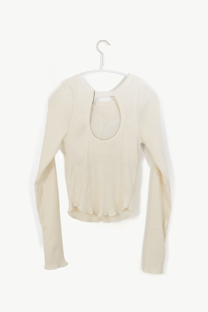 Back open long sleeve tee