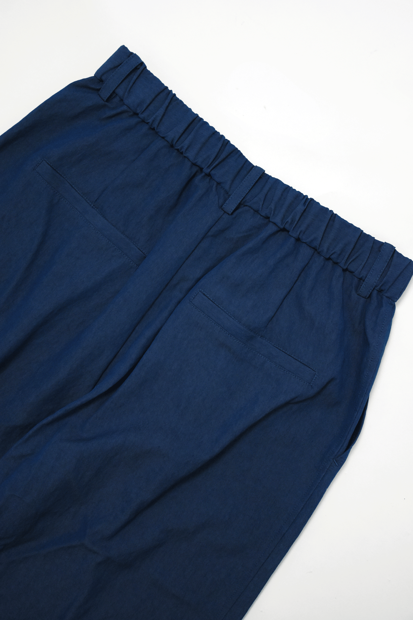 Relaxed Twill Tuck Pants