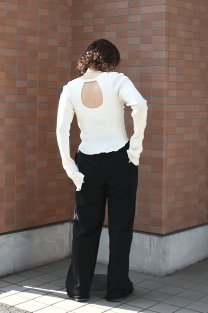 Back open long sleeve tee
