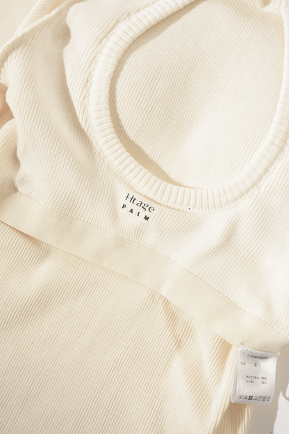 Back open long sleeve tee