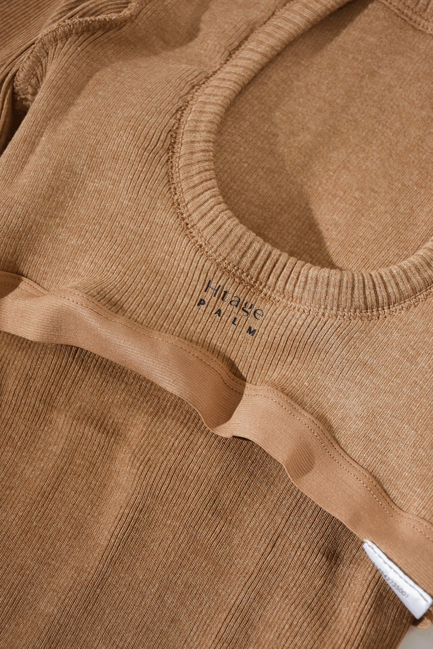 Back open long sleeve tee
