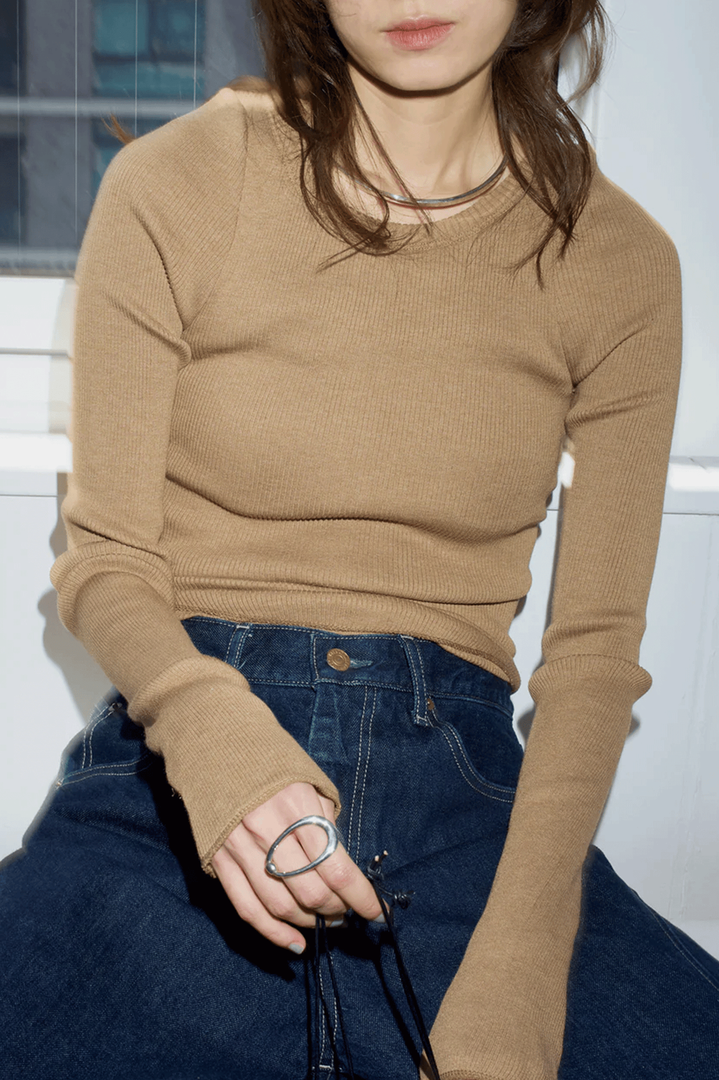 Back open long sleeve tee