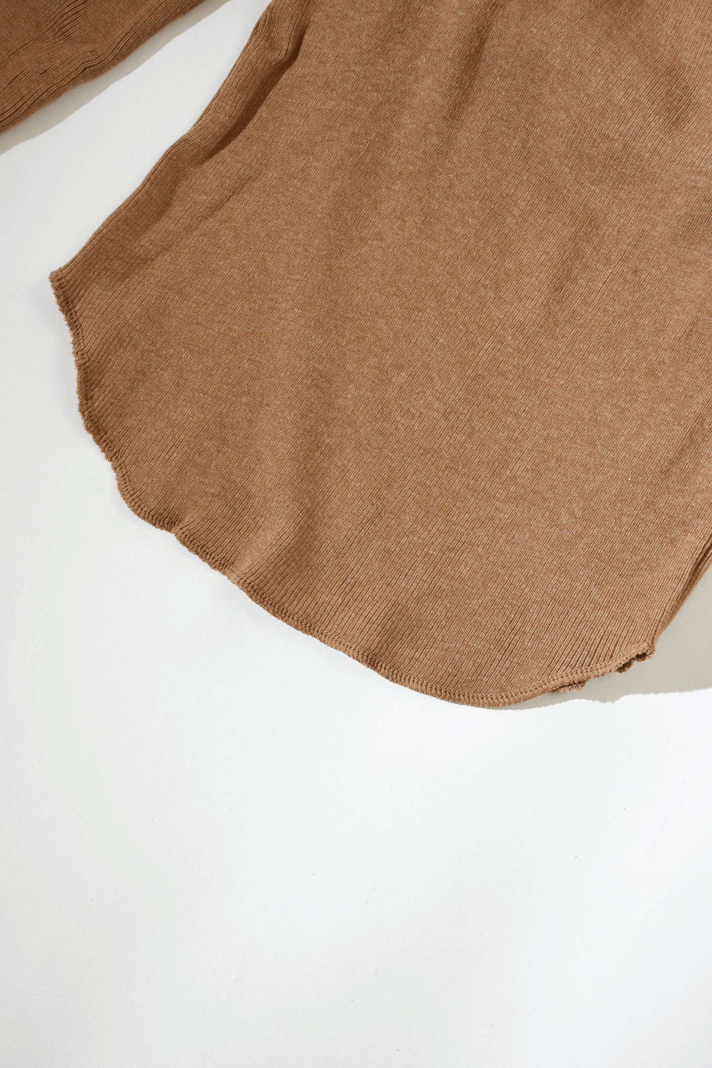 Back open long sleeve tee
