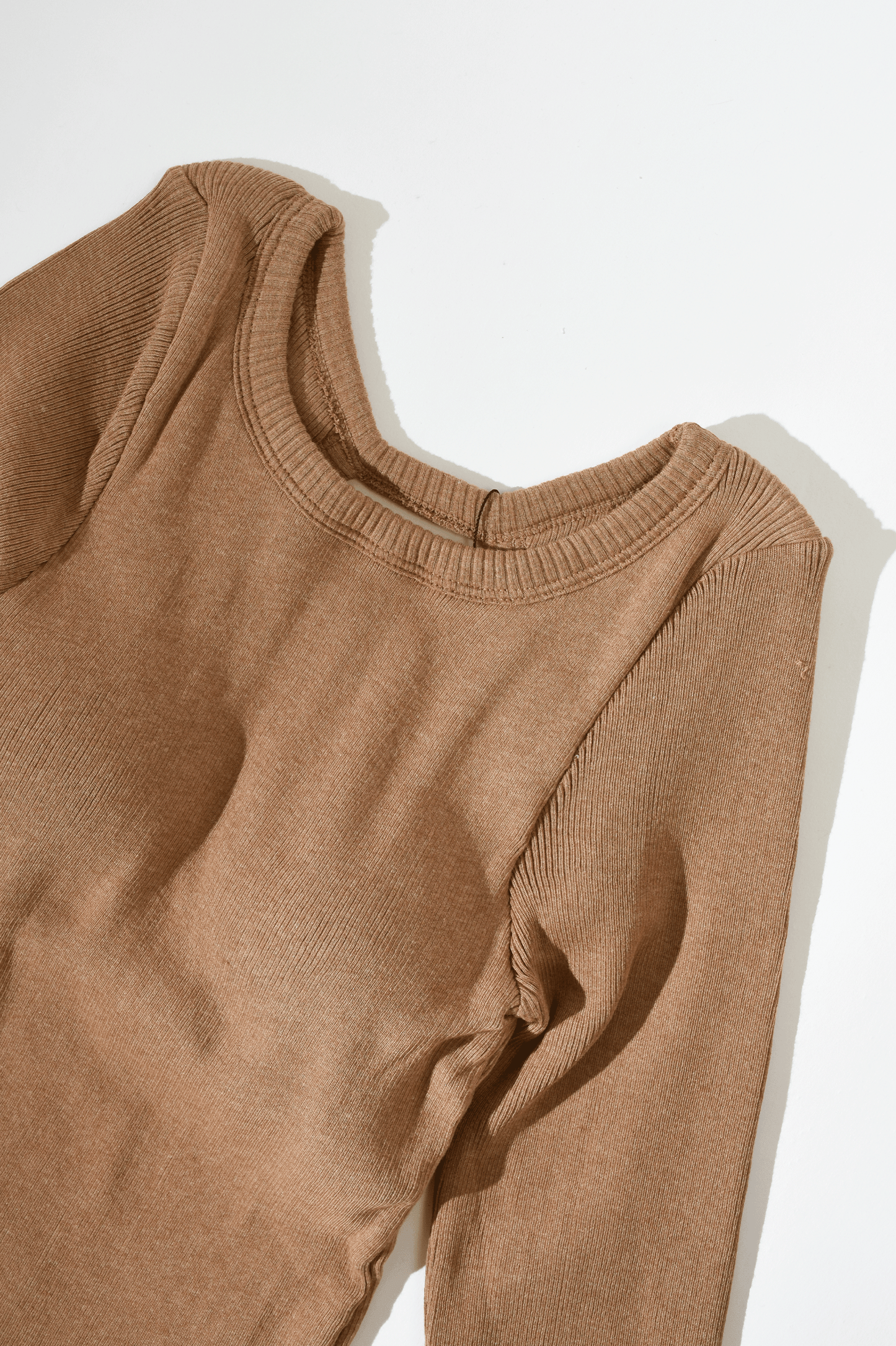 Back open long sleeve tee