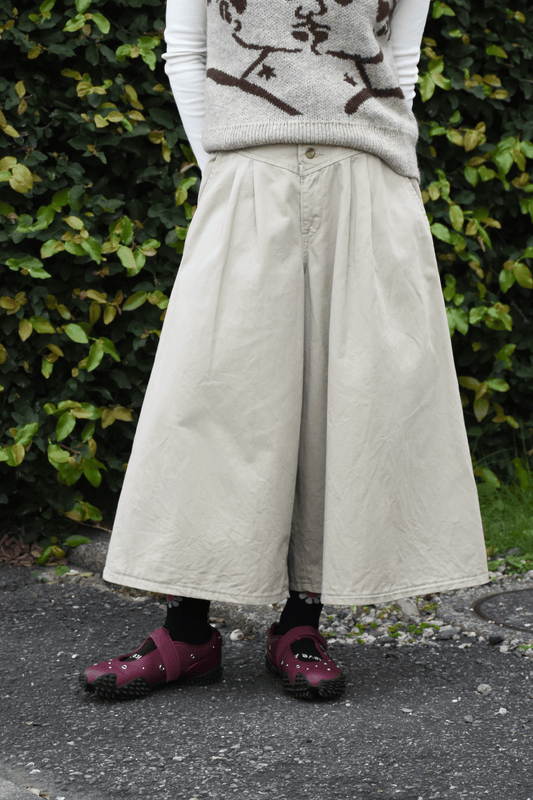 Vintage Tuck Mid-Length Pants