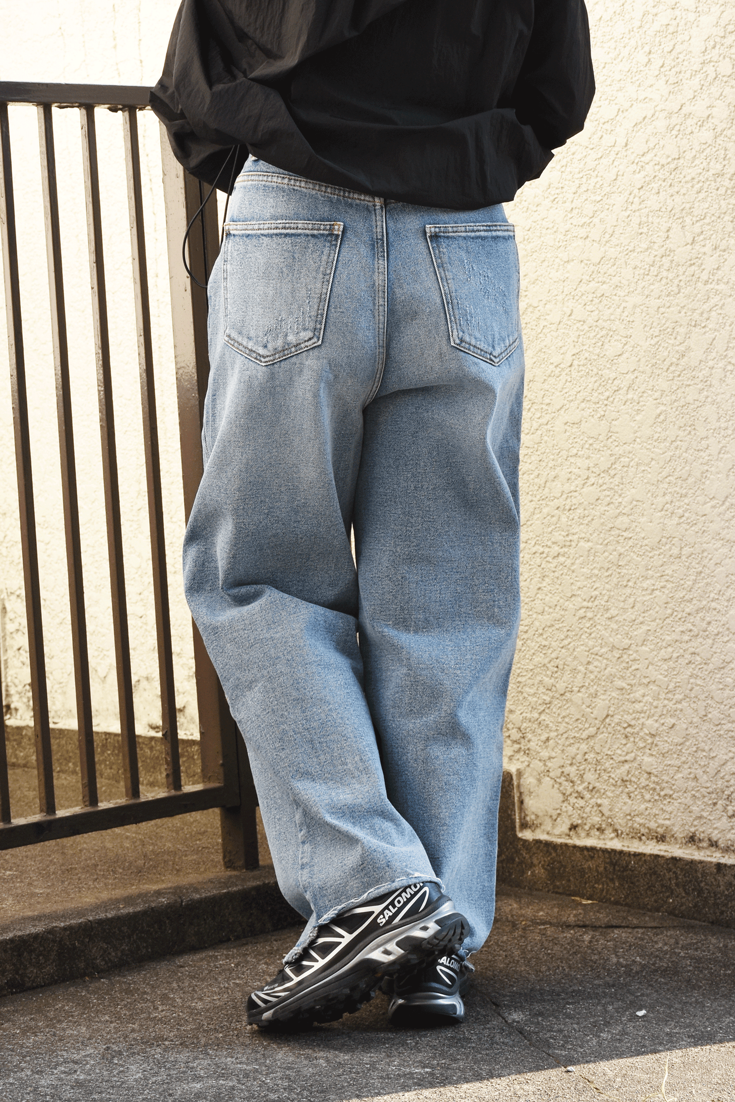 Tucked Wide Denim Pants