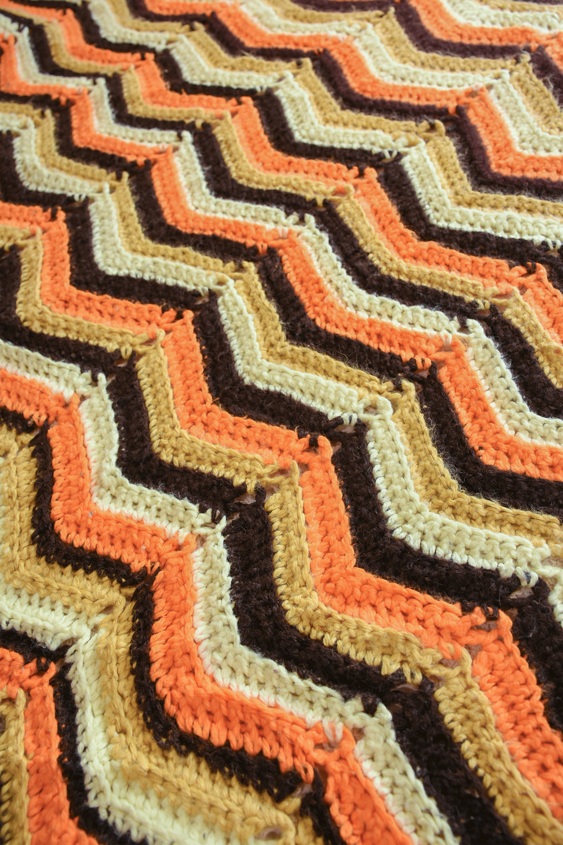 Vintage Crochet Rug No.8 – RAYDY
