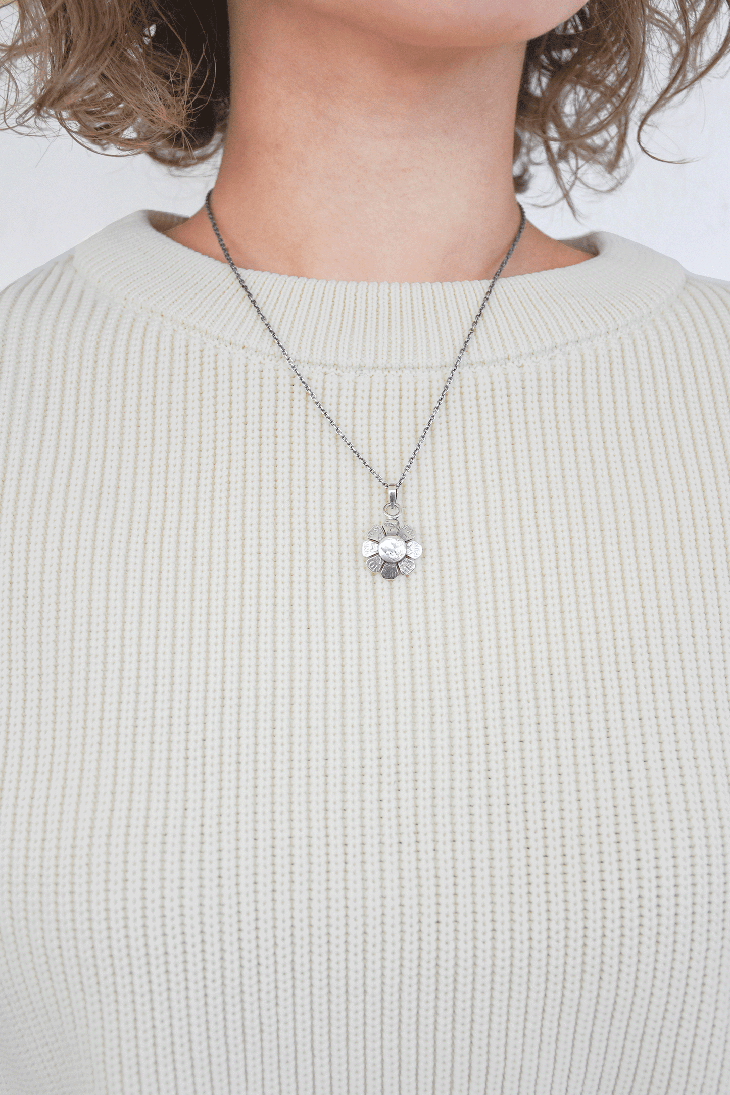 Flower Coin Necklace ”再入荷”