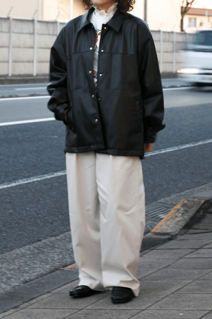 High-waisted washed pants