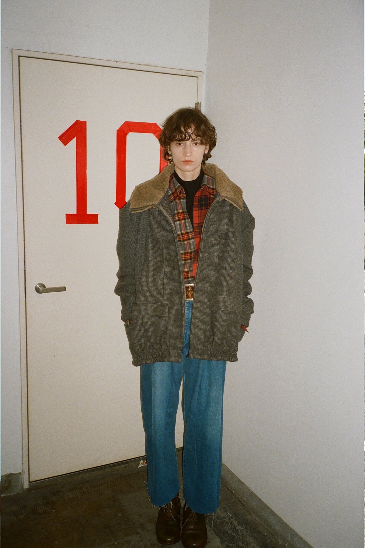 circa make mouton collor wide Corduroy blouson