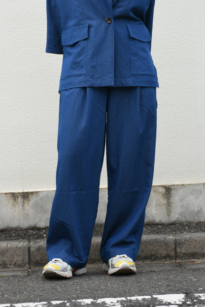 Relaxed Twill Tuck Pants