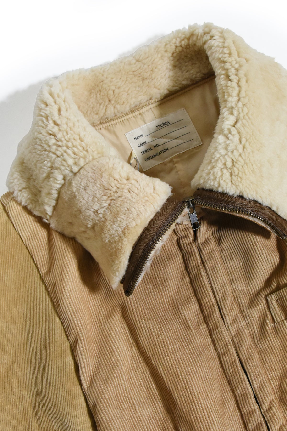 circa make mouton collor wide Corduroy blouson