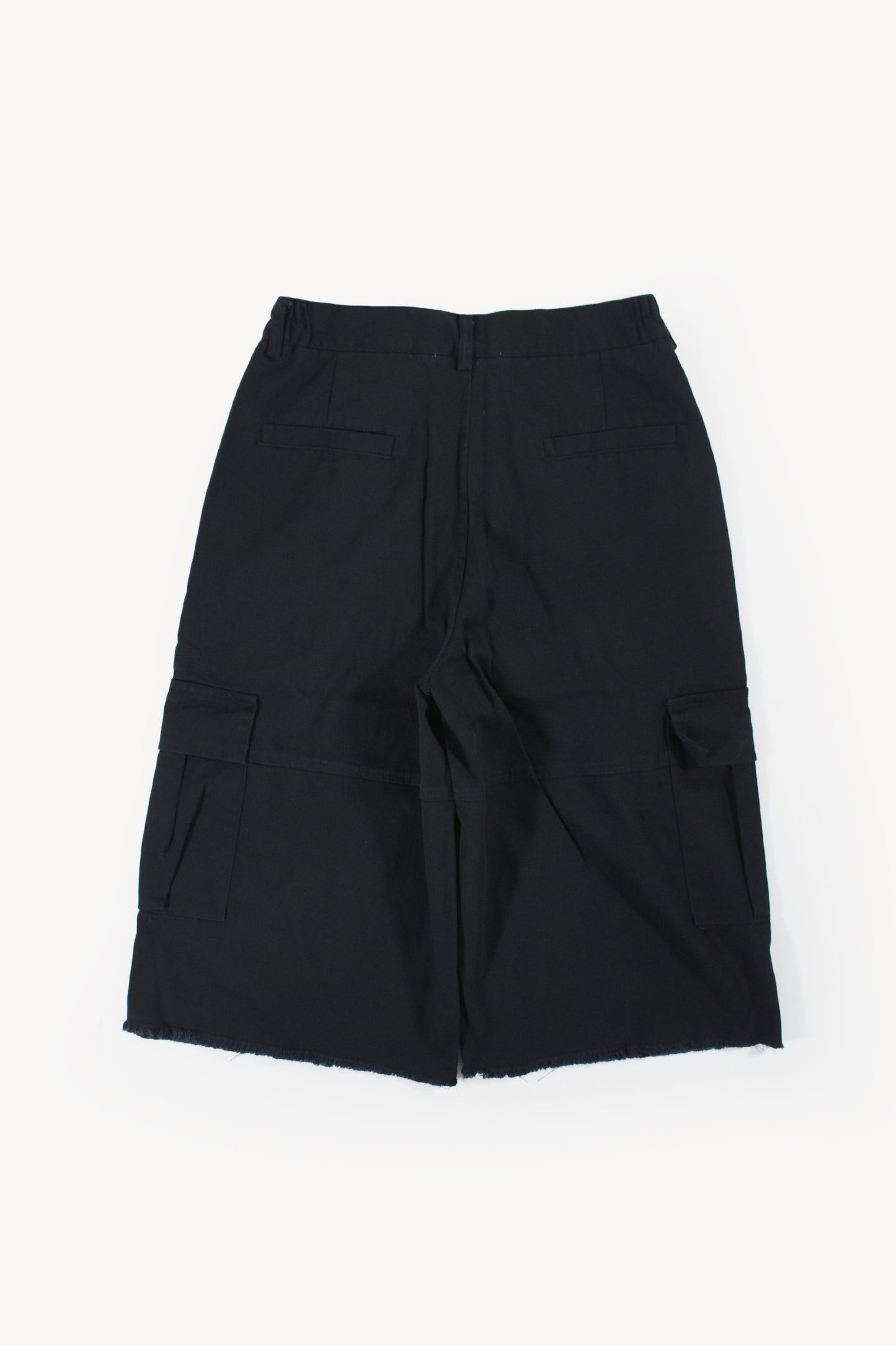 Cargo Bermuda Shots