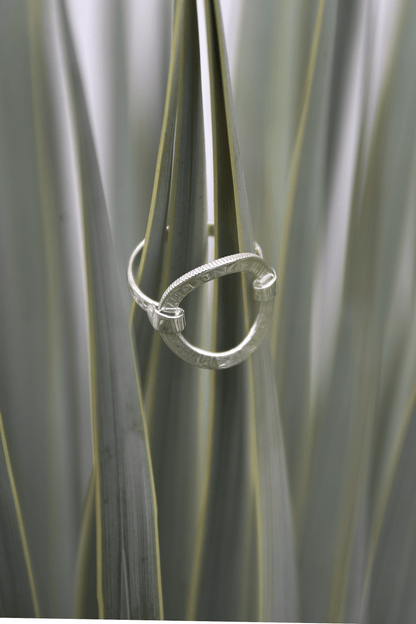 Cut-out Coin Ring /H-006